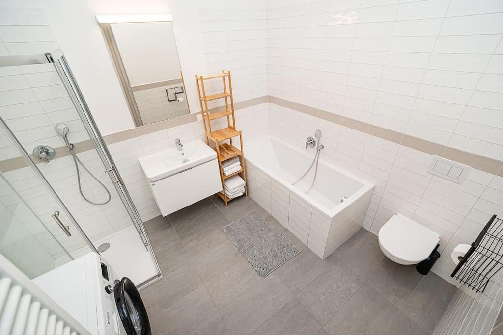 Appartamento Bright And Designed In The Center Praga